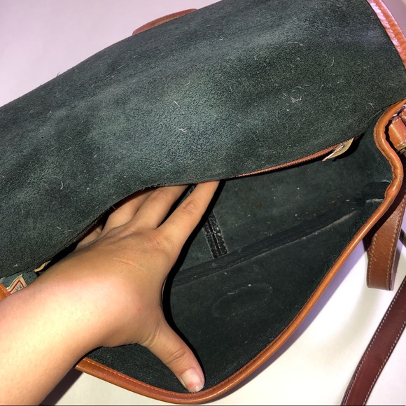 SALE Dooney & Bourke Purse - Picture 14 of 15